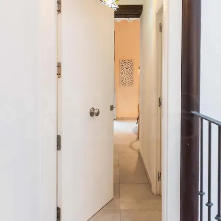 With Balcony In The Heart Of By Rems Apartment Malaga