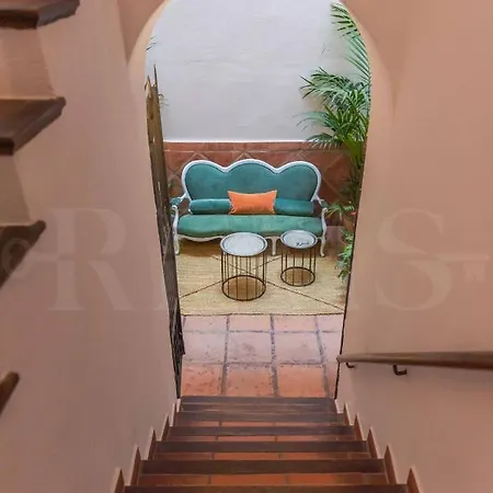 Apartment With Balcony In The Heart Of By Rems